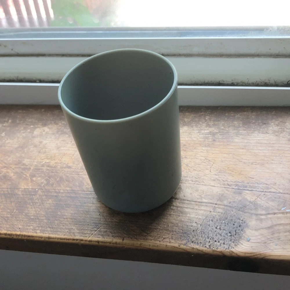 N/A minimal matte